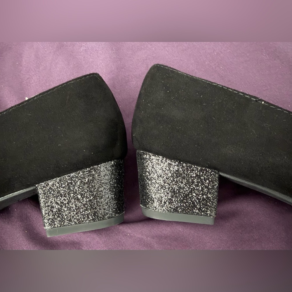 ⭐️Like New⭐️ The Children's Place: Girls Heel Dress Shoes- Size 3 - Picture 9 of 12